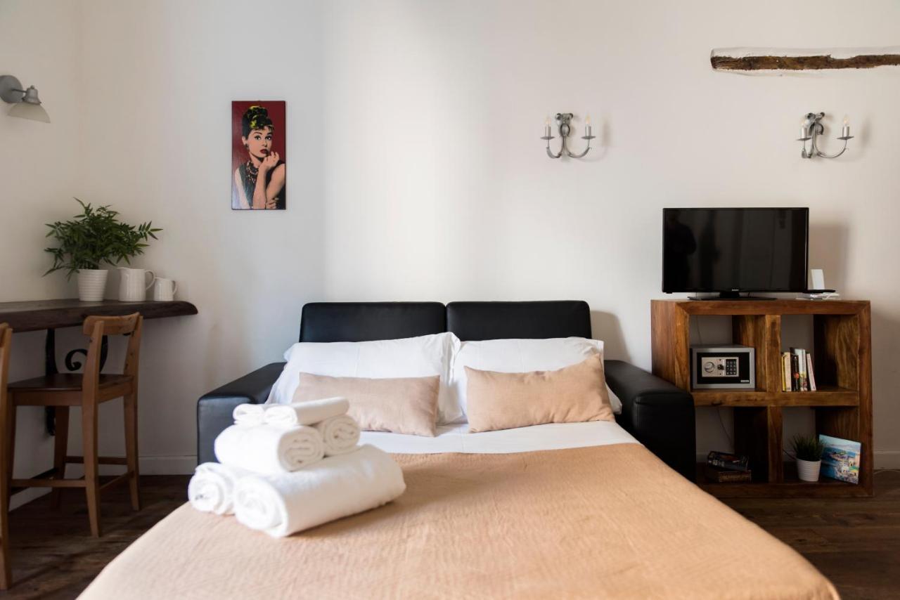 Agora Apartments - Armida ซอร์เรนโต ภายนอก รูปภาพ